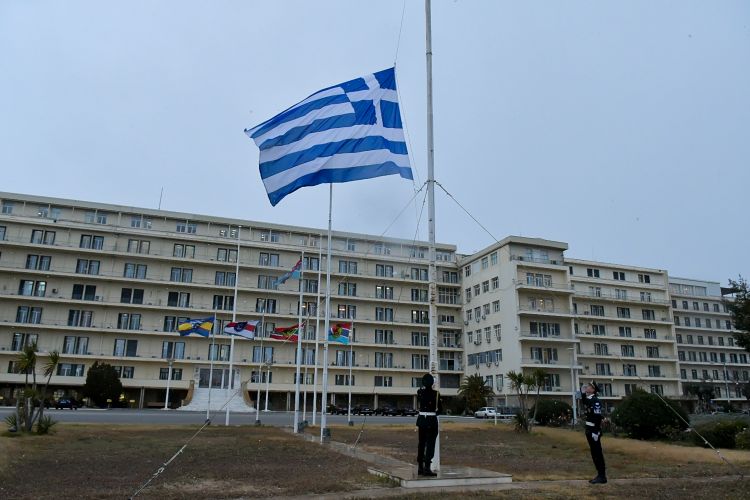 Κοροναϊός : Εμβολιάστηκε και η στρατιωτική ηγεσία