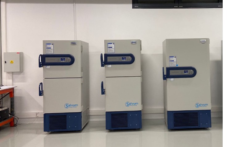 Τα ΝΕΑ στην μυστική τοποθεσία που φυλάσσονται τα ειδικά ψυγεία για τα εμβόλια