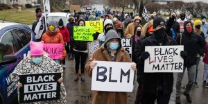 Οργή για τον θάνατο άοπλου Αφροαμερικανού από αστυνομικό