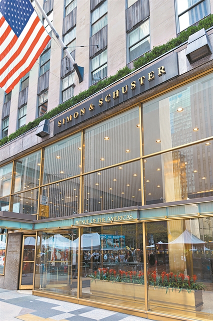 Ποιοι φοβούνται τον εκδοτικό «Λεβιάθαν»