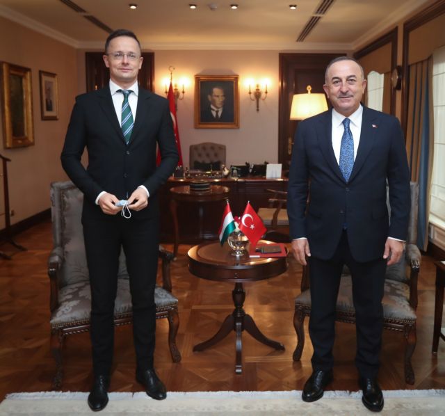 Τουρκία: Φόβος για τις κυρώσεις στην Αγκυρα – Κάνει «σημαία» τον διάλογο τώρα