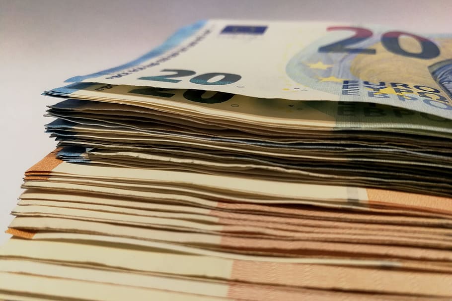 Πώς με δάνεια 13 δισ. ευρώ θα γίνουν επενδύσεις 26 δισ. ευρώ