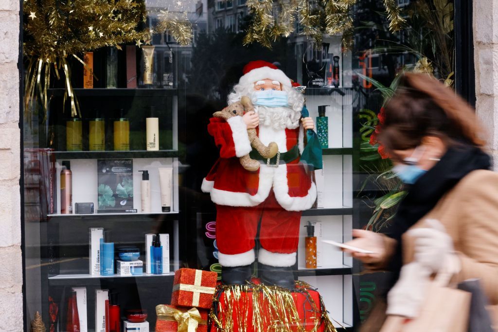 Κοροναϊός : Θάνατοι και διασωληνωμένοι όμως κρατούν… τα ρολά κλειστά