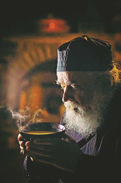 Ο Αρχιμάγειρας, ο Οινοποιός, ο Φιλόξενος