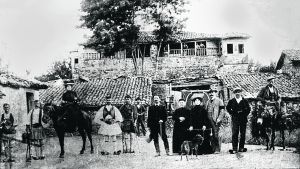 «Η Ιστορία είναι προϊόν του παρόντος»