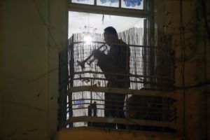 Προσαγωγή εννιά ανήλικων στη Χαλκιδική μετά από κορονο-πάρτι σε διαμέρισμα