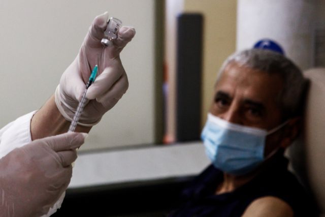 Λάρισα : Αρχισαν οι εμβολιασμοί στο πανεπιστημιακό νοσοκομείο