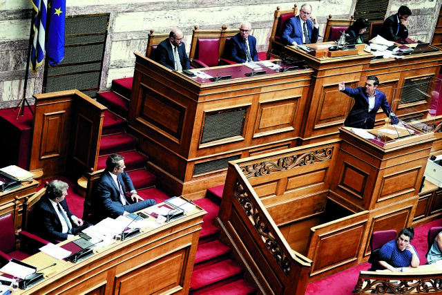 Βουλή : «Μάχη» πολιτικών αρχηγών σήμερα – Ψηφίζεται ο προϋπολογισμός 2021