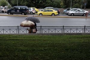 Κίνηση : Χαμηλές ταχύτητες λόγω της καταιγίδας στην Αττική – Πώς θα κινηθεί η κακοκαιρία τις επόμενες ώρες
