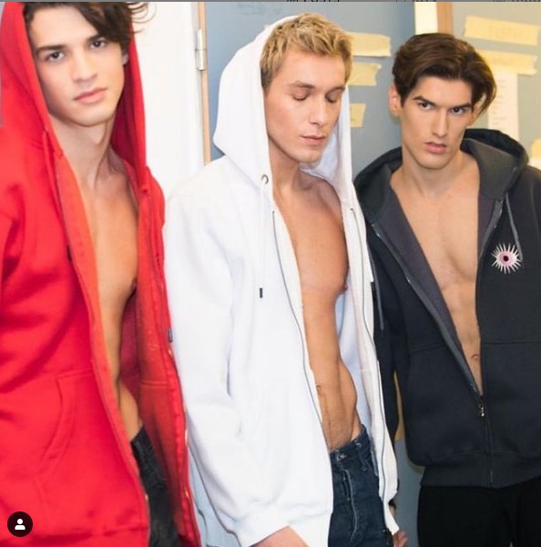 5226 by Celia Kritharioti : Η κολεξιόν που αγαπήθηκε από τους σελέμπριτις