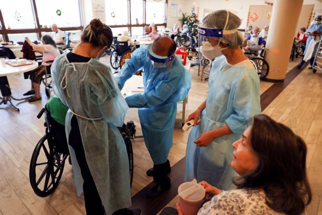 Με αργό ρυθμό ο εμβολιασμός στις ΗΠΑ – Θα επιβληθούν κυρώσεις σε νοσοκομεία