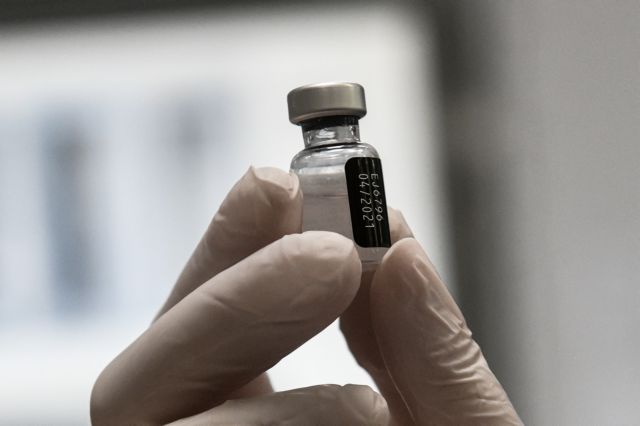 Θεμιστοκλέους : Eχουμε εξασφαλίσει εμβόλια για 15 εκατομμύρια πολίτες