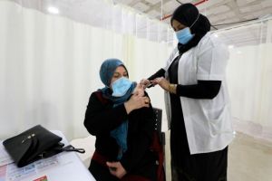 Θετικοί στον κοροναϊό δεκάδες Ισραηλινοί μετά το εμβόλιο της Pfizer