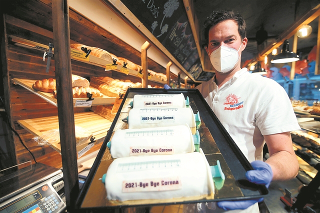 Λοκντάουν μέχρι τον Απρίλιο βλέπει η Μέρκελ