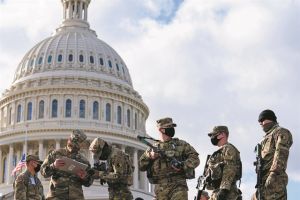 Τίποτα στην Ουάσιγκτον δεν θυμίζει γιορτή της δημοκρατίας