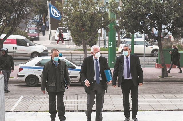 Γεωργιάδης – Πικραμμένος κατέθεσαν για τη Novartis