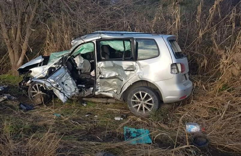 Σφοδρή σύγκρουση ΙΧ με λεωφορείο της ΕΛ.ΑΣ