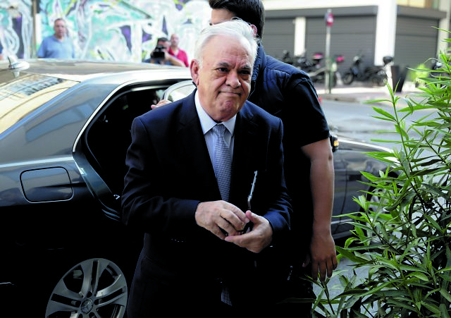 Ανησυχία Δραγασάκη για την πορεία του ΣΥΡΙΖΑ