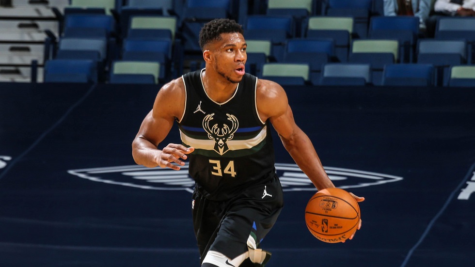 Απίστευτος Γιάννης, πάλεψε μόνος του για την ανατροπή (131-126)