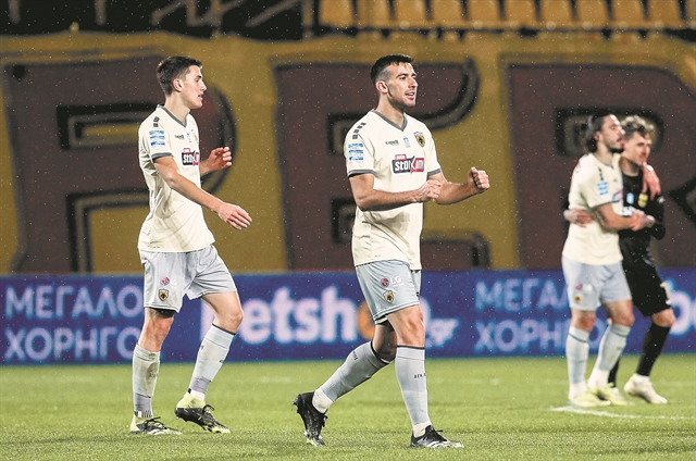 Σταθερή μέχρι το φινάλε