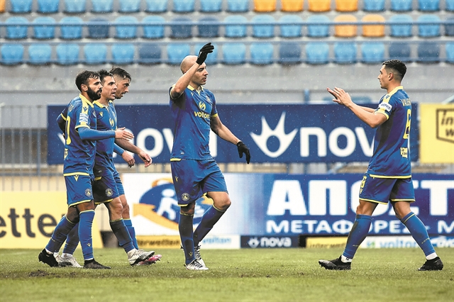 Ασταμάτητος Μπαράλες