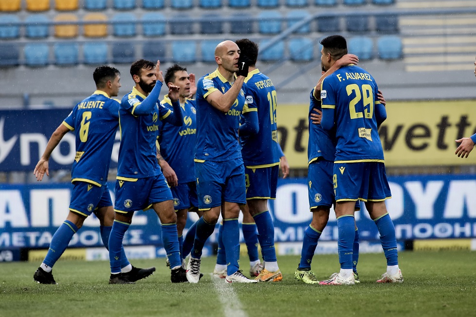 Καθάρισε ο Μπαράλες για τον Αστέρα, 1-0 τη Λάρισα