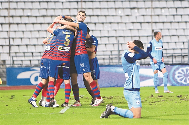 Φουλ για εξάδα ο Βόλος