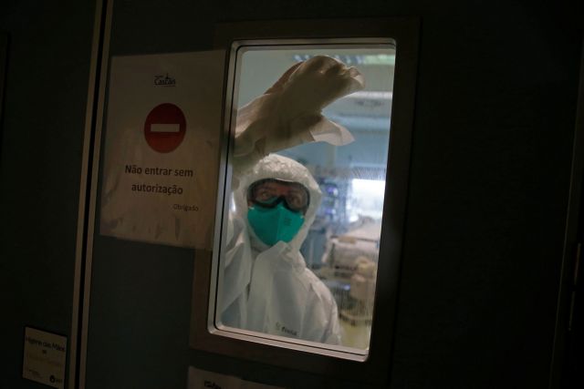 Πορτογαλία : Νέο θλιβερό ρεκόρ με πάνω από 300 νεκρούς το τελευταίο 24ώρο