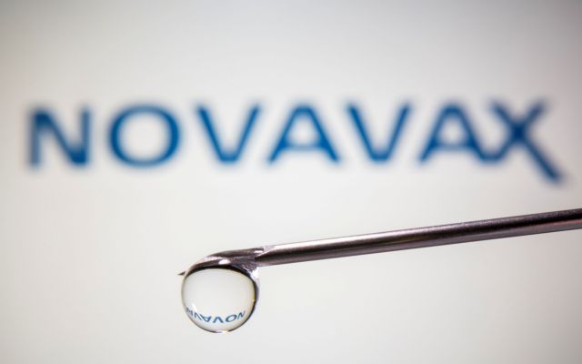 Ο Μόσιαλος για το εμβόλιο της Novavax που καλύπτει τις μεταλλάξεις | tanea.gr