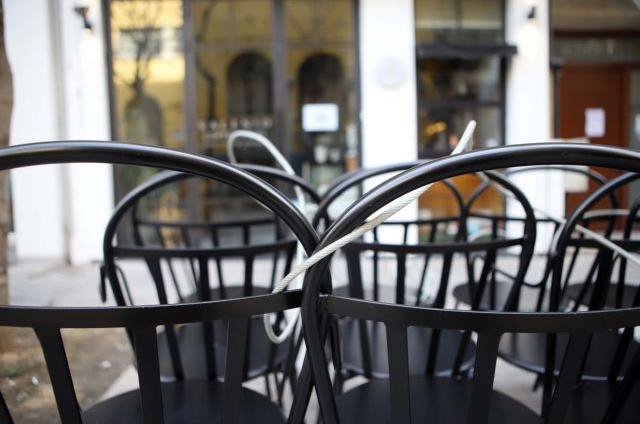 «Αν δεν υπάρξει έξαρση με τη λειτουργία του λιανεμπόριου, ίσως ανοίξει και η εστίαση»