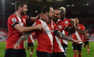 Νέα γκέλα της Λίβερπουλ, έχασε από την Σαουθάμπτον