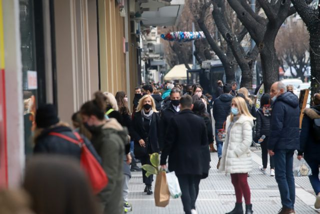 Θεσσαλονίκη : Συνωστισμός και σήμερα στους εμπορικούς δρόμους και στην παραλία