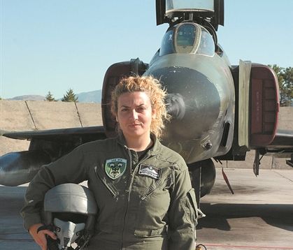 Γυναίκες πιλότοι στη... μάχη του Αιγαίου κατά των τουρκικών μαχητικών | tanea.gr