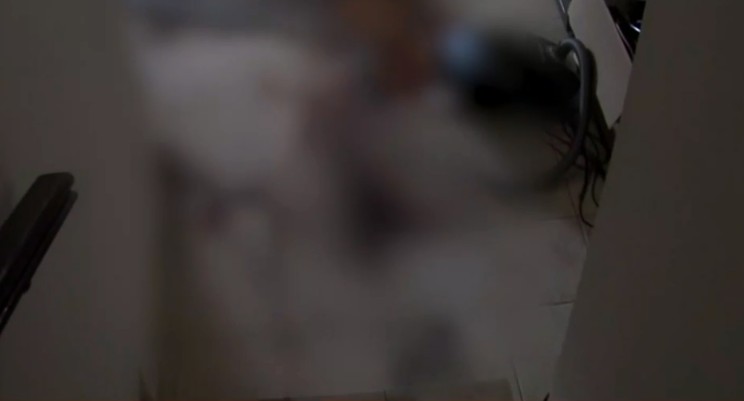 Κρήτη : Συγκλονιστικές εικόνες από το εσωτερικό του σπιτιού που δολοφονήθηκε η 54χρονη