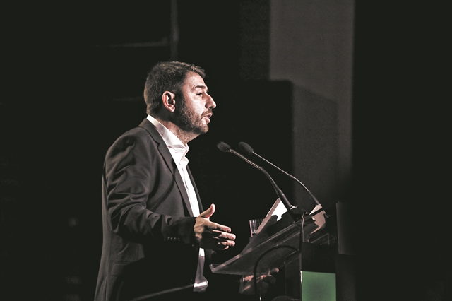 Τι ζητάει να γίνει το τρίτο ΠΑΣΟΚ σήμερα;