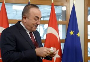 Τσαβούσογλου : Περιοριστικά μέτρα κατά της Τουρκίας θα καταστρέψουν τα πάντα