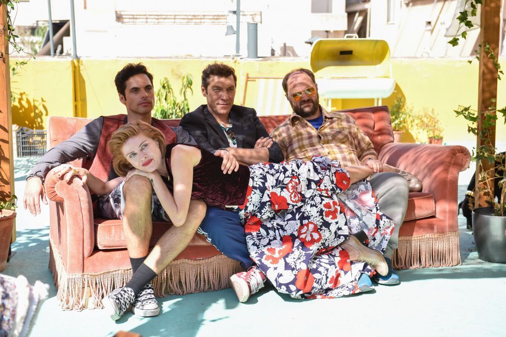 «Σχεδόν ενήλικες» – Mega: Γήινοι ήρωες της Κοντοβά σε μια Αθήνα που αλλάζει