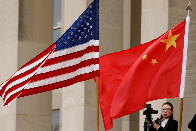 Κίνα – ΗΠΑ σε επικίνδυνες ατραπούς λόγω της οικονομίας