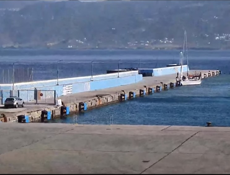 Αυτό είναι το ιστιοφόρο που έφτασε στη Σητεία – Πολιτικό άσυλο ζητούν οι Τούρκοι επιβάτες