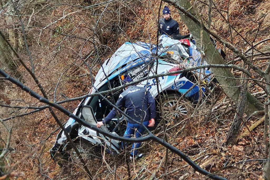 Τρομακτικό ατύχημα στο ράλι Μόντε Κάρλο, από θαύμα γλίτωσε το πλήρωμα