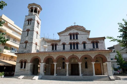 Θεοφάνια : Εκκλησιασμός με… τηλεφωνική κράτηση θέσης στα Ιωάννινα | tanea.gr