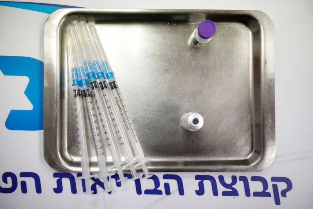 Το Ισραήλ παραδίδει μαθήματα – Δύο εκατ. άνθρωποι θα έχουν εμβολιαστεί μέχρι τέλη Ιανουαρίου