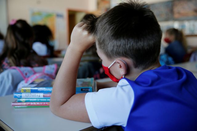 Σχολεία: Αντίστροφη μέτρηση για το «κουδούνι» της Δευτέρας