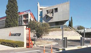 Ανοίγουν τα χαρτιά τους