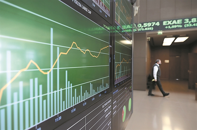 Μετρητά «ψηφίζουν» 331 διαχειριστές χαρτοφυλακίων