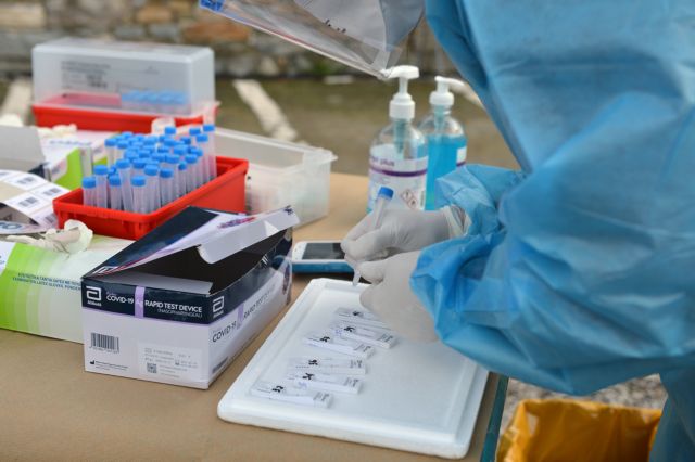 Κοροναϊός : Στην Αττική πάνω από το 1/3 των σημερινών κρουσμάτων