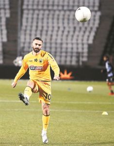 Γκρίνιες πολυτελείας, που έλεγε κι ο Ερνέστο…