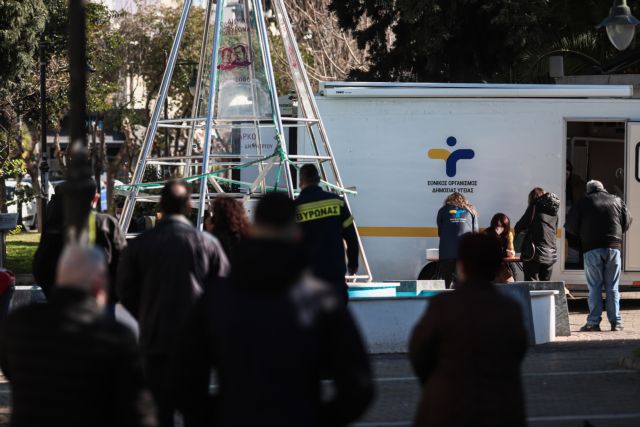 Καμπανάκι για αύξηση των νοσηλειών λόγω μεταλλάξεων