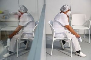 Κοροναϊός : Αυξήθηκαν οι εισαγωγές στα νοσοκομεία
