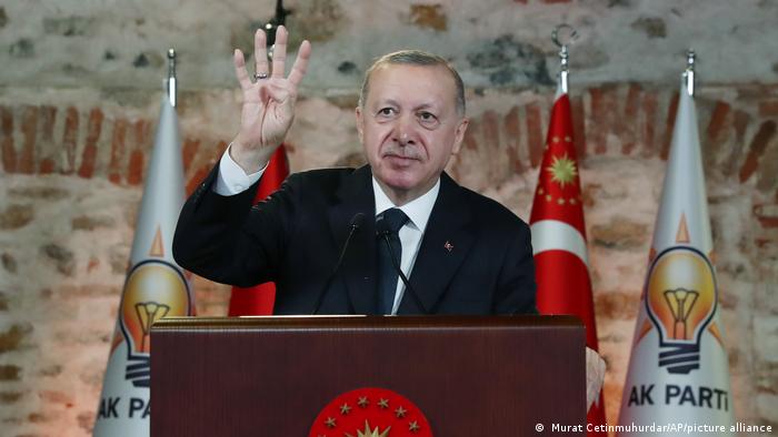 Ανεβαίνουν οι τόνοι μεταξύ Τουρκίας και ΗΠΑ